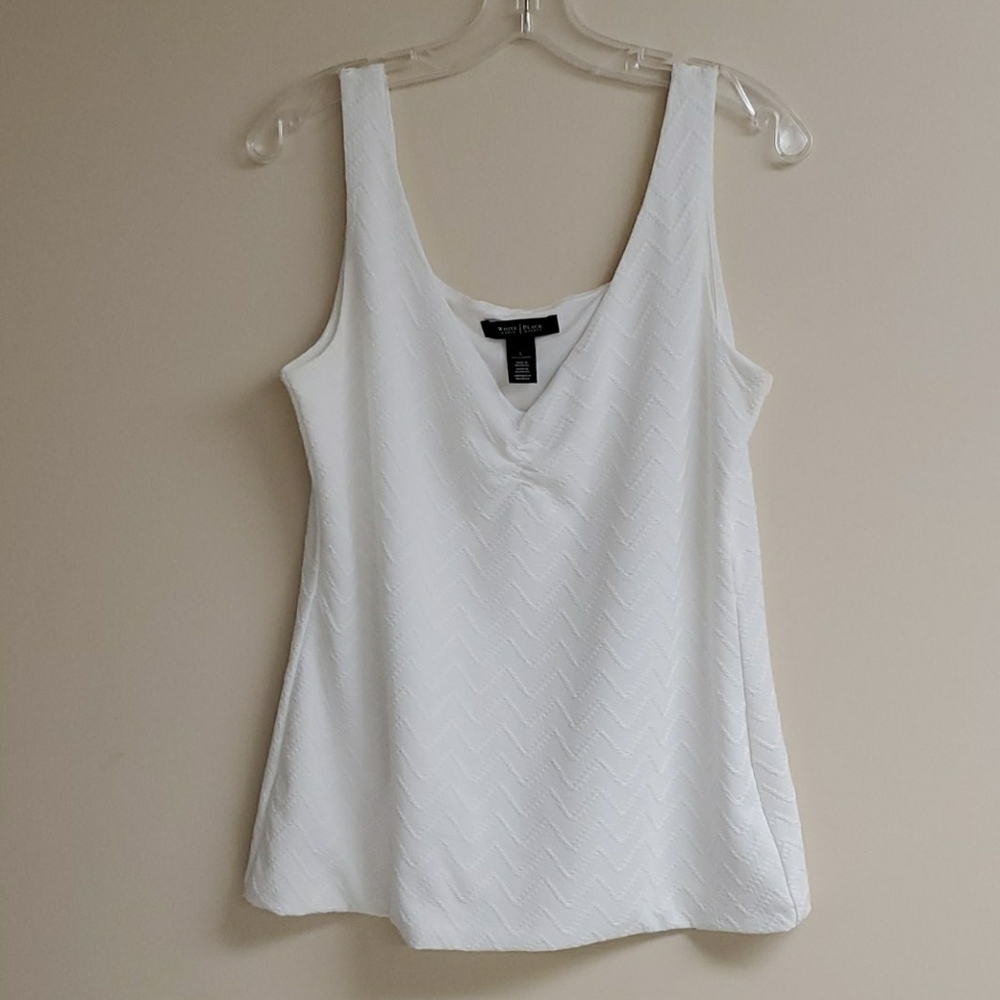 NWOT White House Black Market Sleeveless blouse